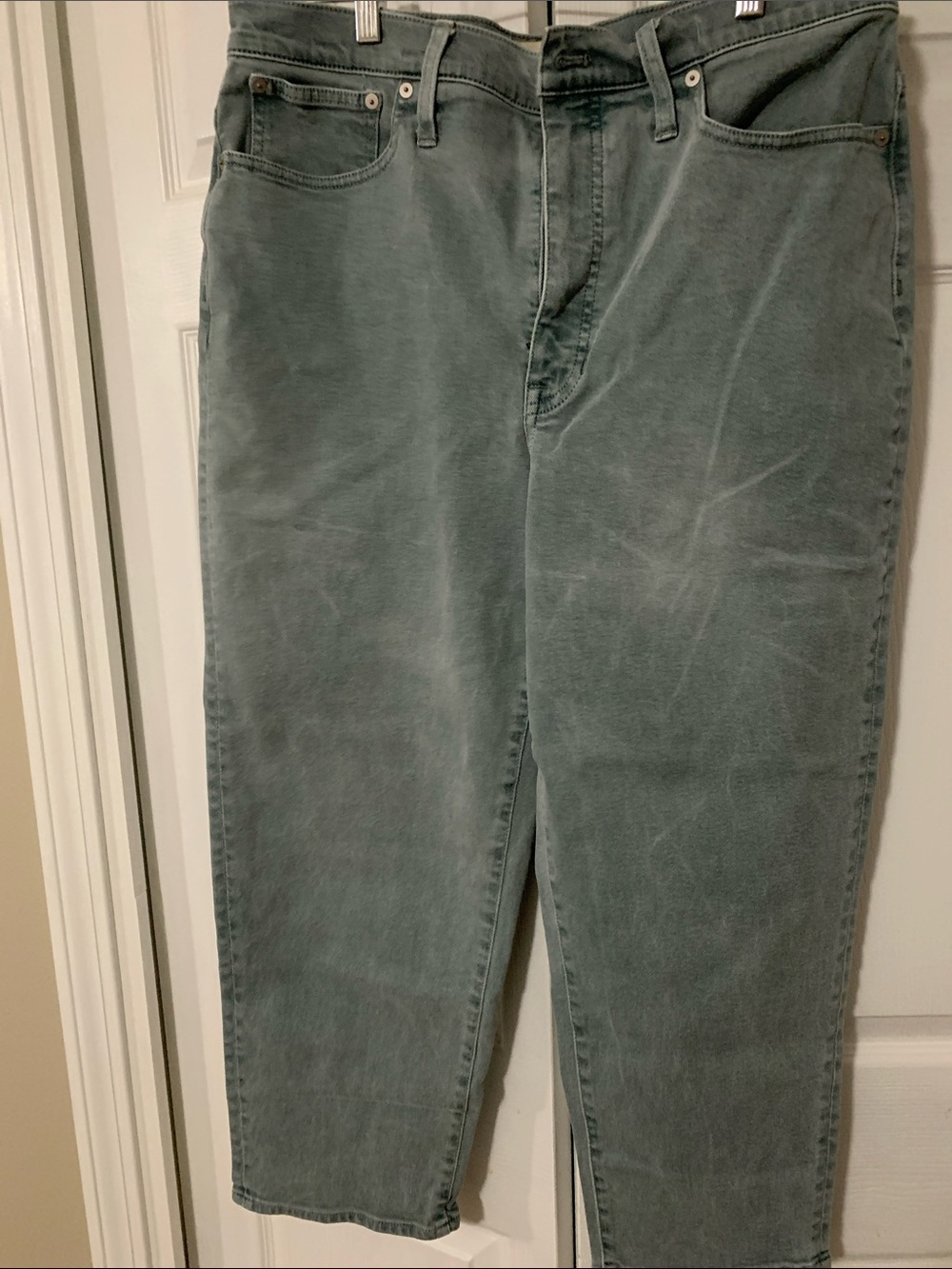 Madewell Cropped Straight Jeans in Washed Teal-Green